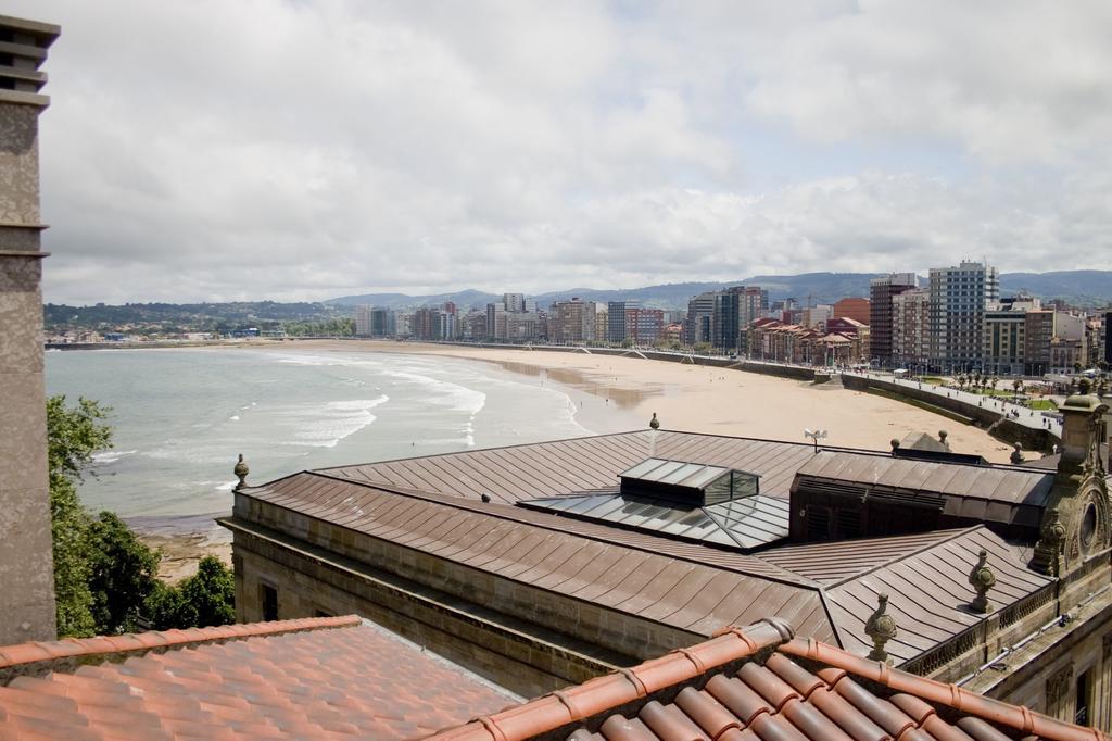 Hotel Asturias 4*