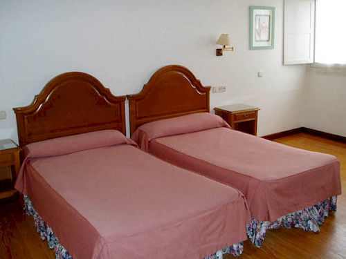Hotel Asturias 4*