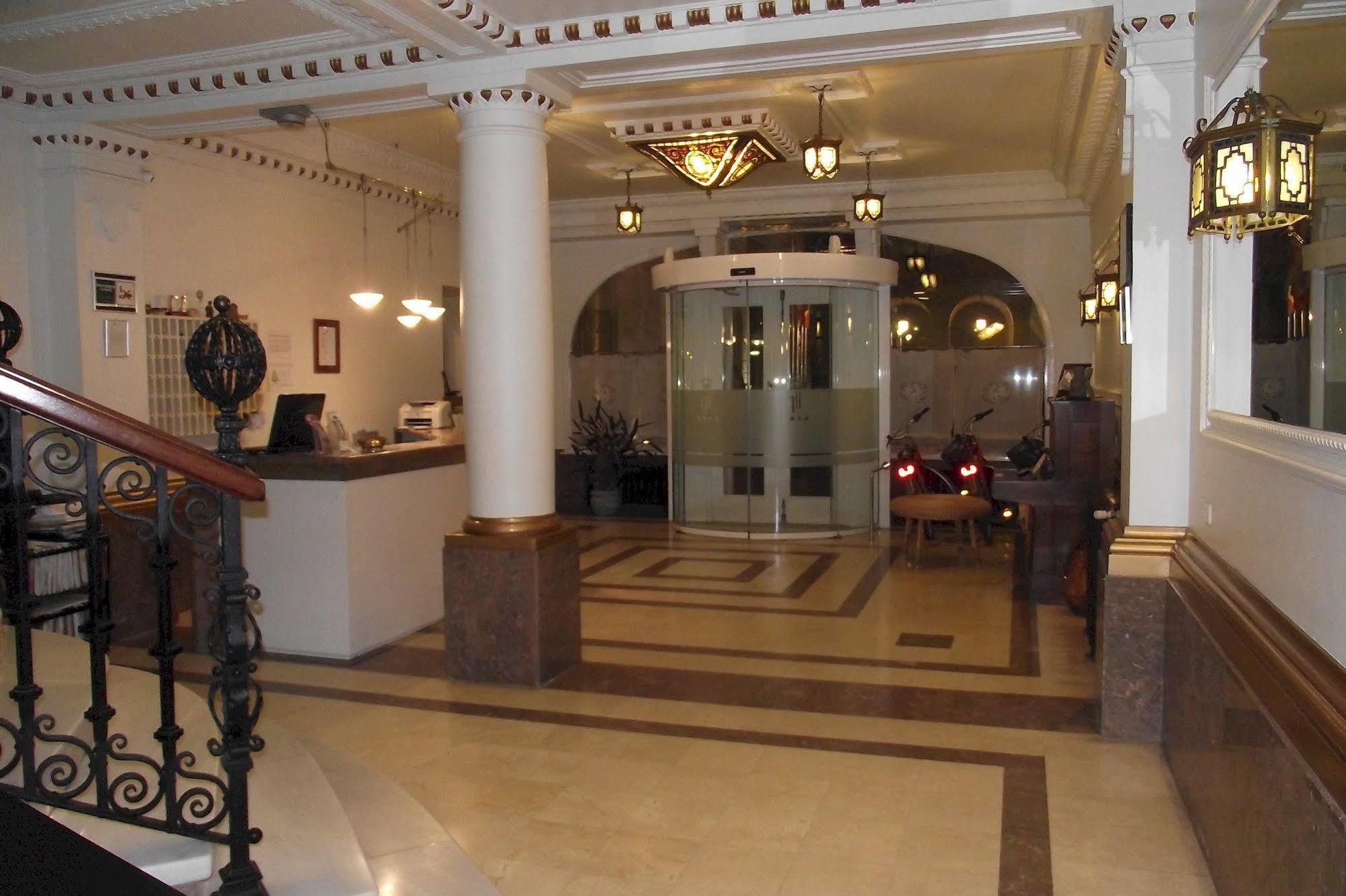 Asturias Hotel 4*