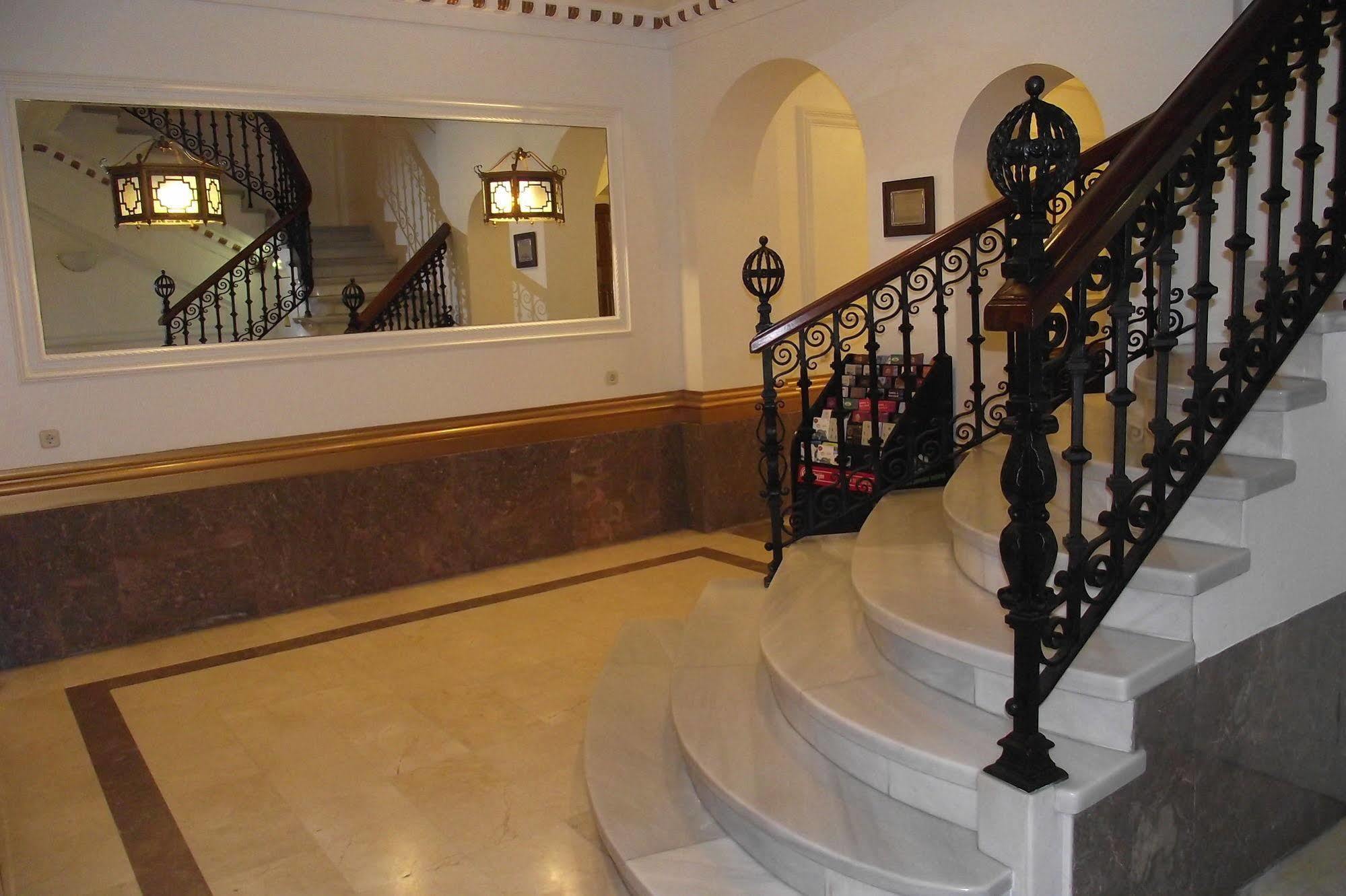 Asturias Hotel 4*